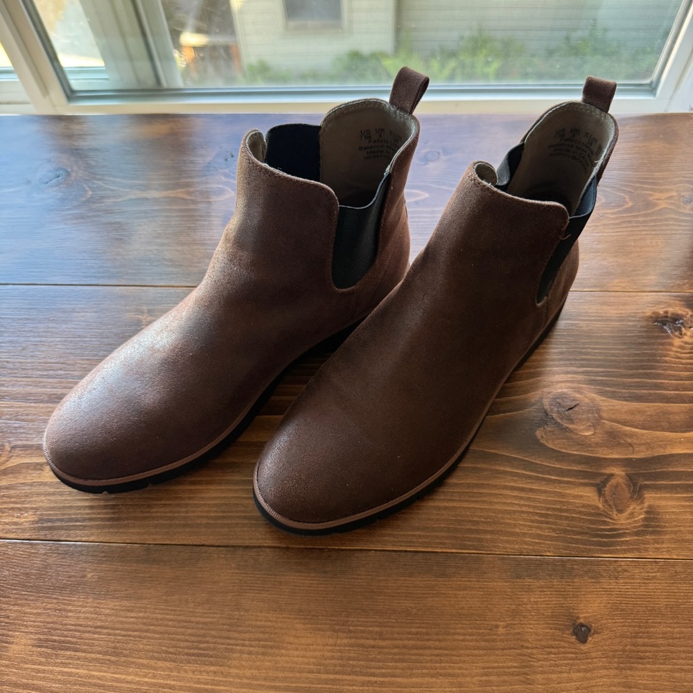 Dr. Scholl's Brown Slip-On Chelsea Booties - Picture 7 of 8